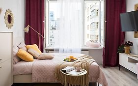 Pink Elephant 2X1Br Studio In Historic Tenement House 1 Km From Warsaw Central